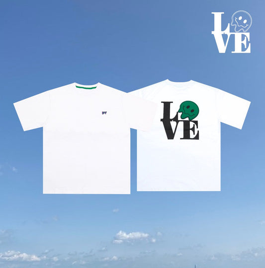 エンボス LOVE Tシャツ